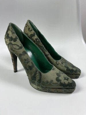 Tacones Casadei terciopelo grabados talla 36,5 Foto 1 de 4