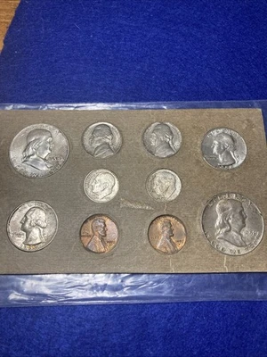 1958 P & D Mint Set in original cardboard 10 Coins Total - Image 1 of 4