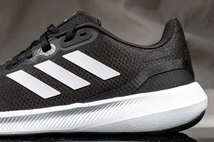 ADIDAS RUNFALCON 3.0  shoes for men, NEW & AUTHENTIC, US  size 11 - Bild 1 von 7