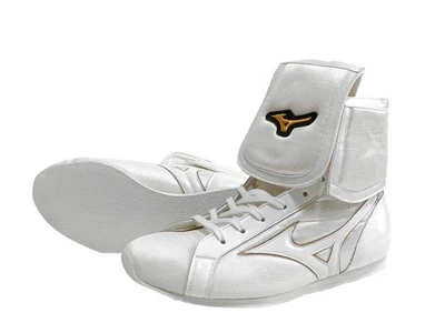 [Hecho a pedido] Zapatos de Boxeo Cortos MIZUNO Original Blanco/Blanco Perla/Línea Dorada Foto 1 de 4