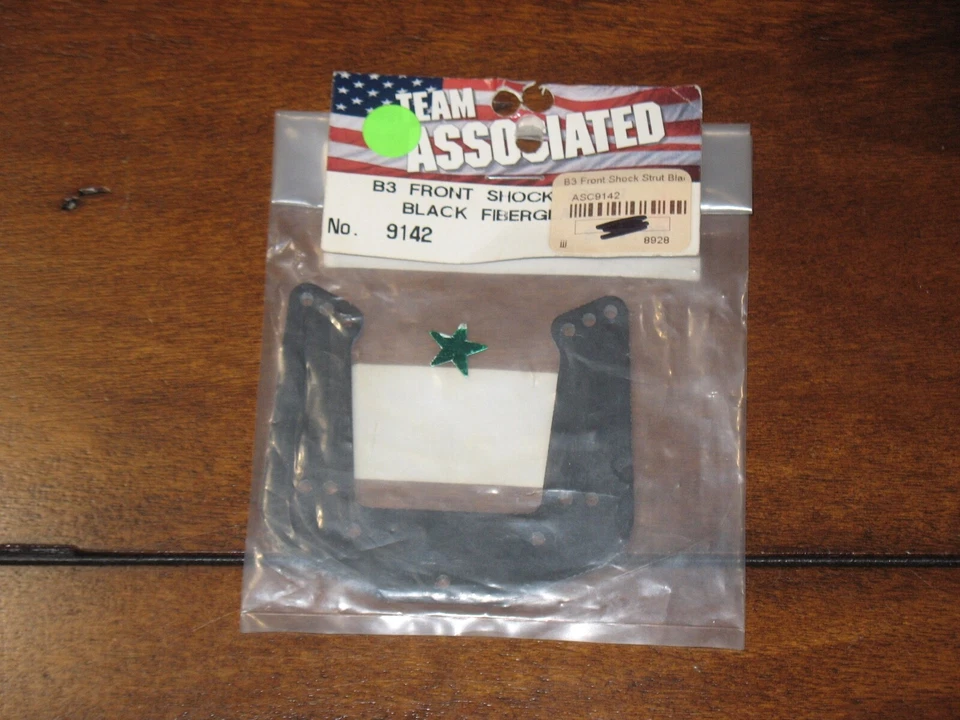 Associated 9142 Vintage 1/10 Front Shock Tower Fiberglass B3 NEW NIB NIP ASC9142 - Image 1 of 1