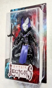 Mythic Legions Lucretia Advent of Decay Serie Vampir Neu und ungeöffnet - Bild 1 von 15