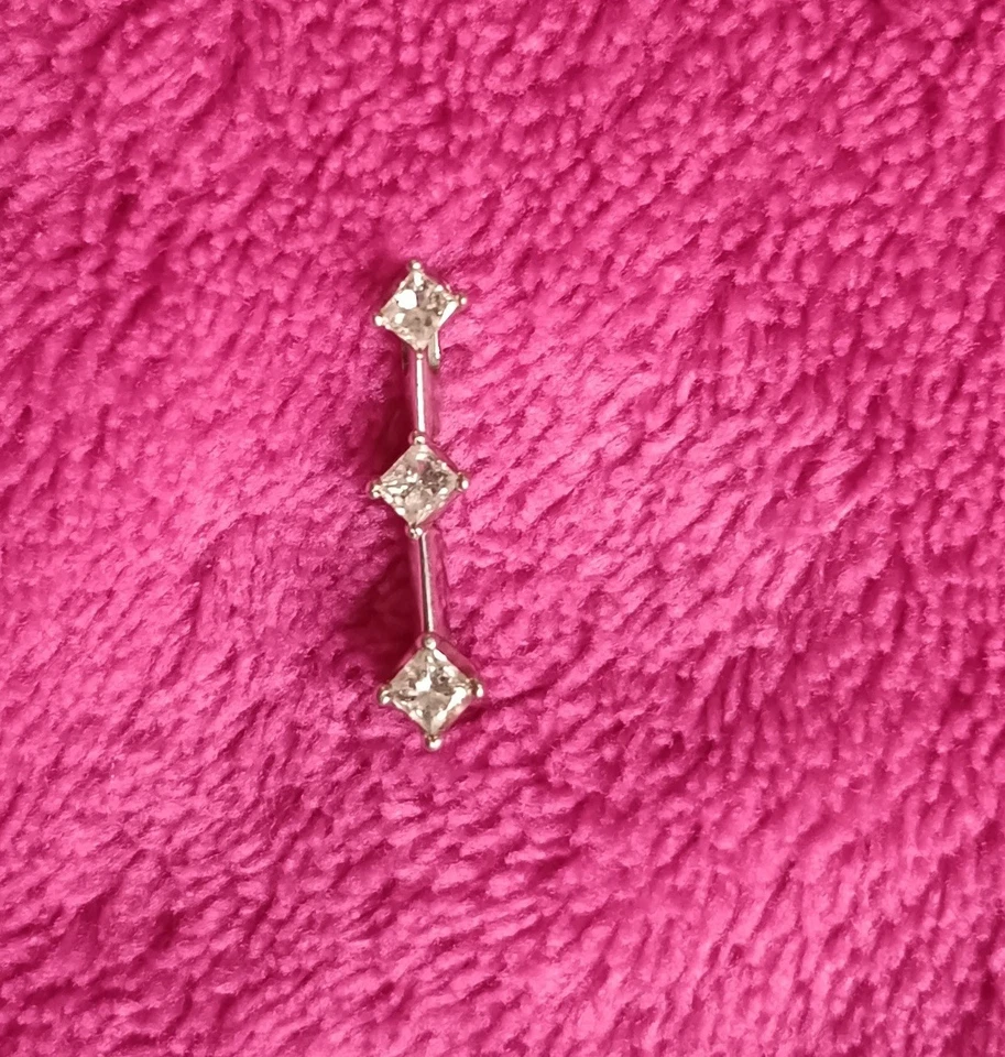 Collar colgante de diamantes talla princesa 18K - oro blanco 3 piedras Foto 1 de 3