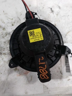 2019 Mercedes-Benz A-Class HVAC Blower Motor OEM Grey 64K Miles NJ25-21788 Foto 1 de 4