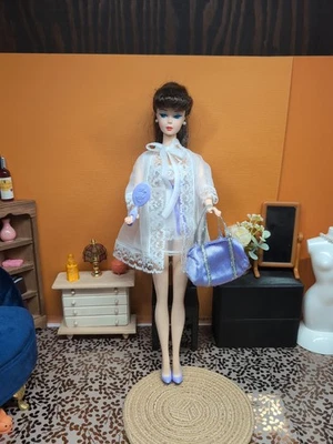 Conjunto Clon Barbie De Colección - Bata, Noche, Bragas, Zapatos, Bolso de Noche +++ Foto 1 de 4