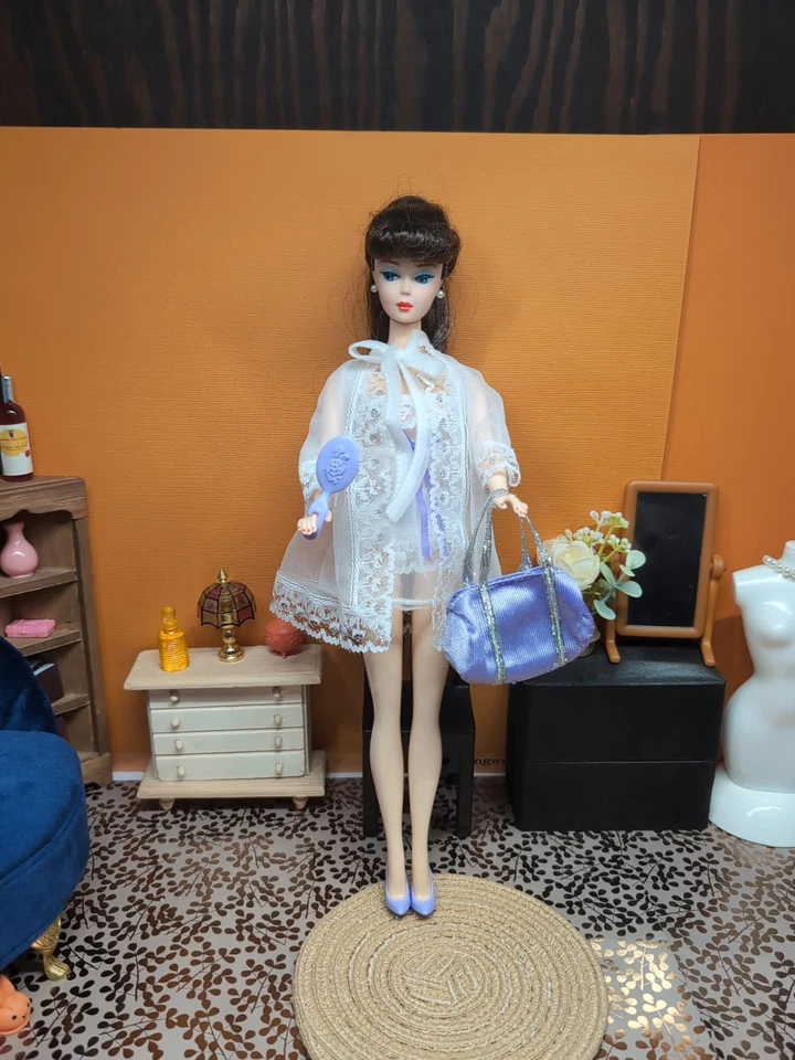 Conjunto Clon Barbie De Colección - Bata, Noche, Bragas, Zapatos, Bolso de Noche +++ Foto 1 de 4