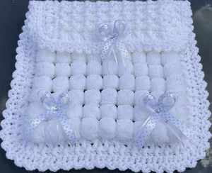 Beautiful Thick Pom Pom Blanket Car Seat Size White - Picture 1 of 1