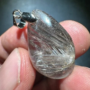 24,6ct seltener natürlicher klarer Rutil Kristall poliert - Bild 1 von 6