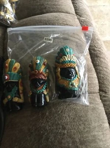 (295). Set Of 3. Glass Mexican Figurines - Picture 1 of 5