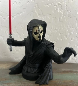 Star Wars Gentle Giant Darth Nihilus Bust #831/1800 Knights of the Old Republic - Picture 1 of 6
