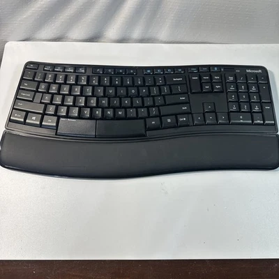 Microsoft Sculpt Comfort Keyboard Wireless Black KGR1173 Mod. 1531 Keyboard only - Image 1 of 4