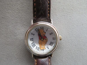 Reloj Disney Timex Winnie the Pooh Correa Cuero Marrón Batería Nueva - Imagen 1 de 17