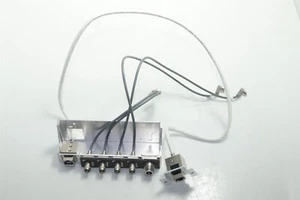 Anritsu MG3700A Vector Signal Generator 250KHz - 3GHz RF Connectors  - Picture 1 of 7