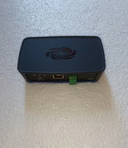 Crestron RMC3 3-Series Room Media Controller Processor - Picture 1 of 4