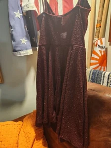 Windsor Formal Glitter Ruffle Short Dress - Wine - Medium NWT - Picture 1 of 4