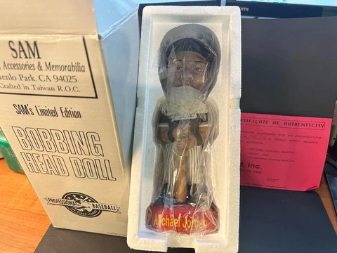Michael Jordan Sam's Limited Edition Bobble Head Doll New Barons Serial #d GOAT Cover