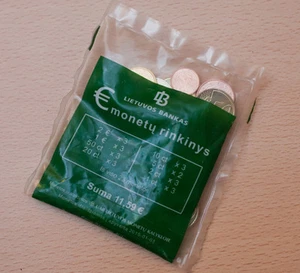 Lithuania official euro starter kit 2015 (23 coins) UNC - Picture 1 of 2