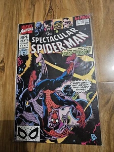 Spectacular Spiderman Marvel Comics Annual 10 - Picture 1 of 3