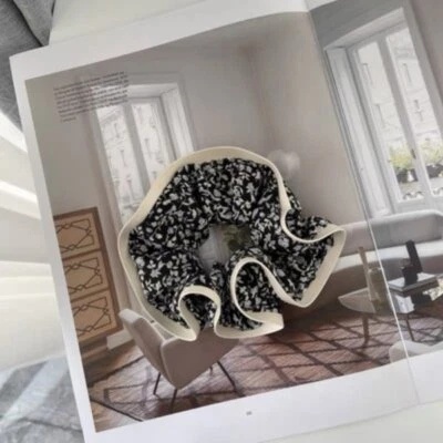 Precioso Seersucker Scrunchies Super Hermoso Dulce Flores Suave Lavable a Mano Foto 1 de 4