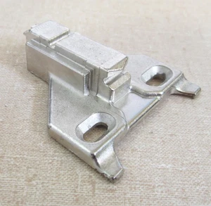 Blum 175L666-01.22 Clip-On Mounting Base Plates for Clip-Top Type Cabinet Hinges - Picture 1 of 4