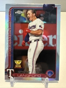2025 Topps Chrome - #68 Wyatt Langford rifrattore - Foto 1 di 2