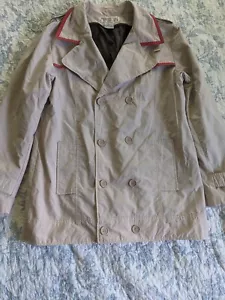 Disney Cast Member Uniform Beige Jacket Sz XS Disney World Wide Services Cast - Picture 1 of 11