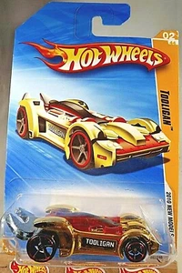 2010 Hot Wheels #2 New Models 2/44 TOOLIGAN Gold Variation w/Black OH5Sp Red Rim - Picture 1 of 5