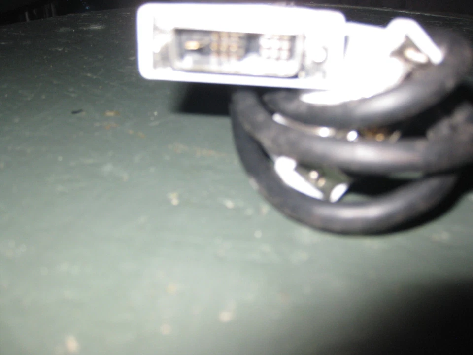 DVI-D TO DVI-D Cable Male To Male Single Link 18+1 Pin Monitor Display Wire 5Ft - Image 1 of 2