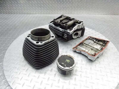 2011 06-13 Harley Street Glide FLHX задняя головка блока цилиндров кувшин поршневой двигатель - Изображение 1 из 4