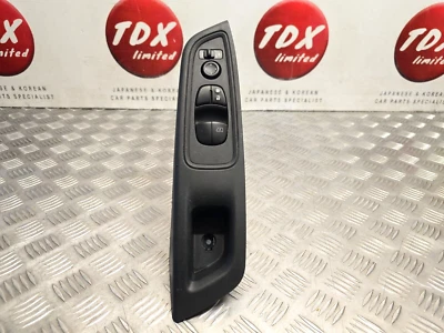 INTERRUPTOR VENTANA PRINCIPAL DELANTERO LADO CONDUCTOR ORIGINAL NISSAN MICRA K14 MK5 2017-2021 Foto 1 de 4