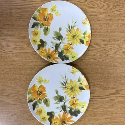2 Vintage Texas-Ware Flowers Orange Yellow Melamine Dinner Plates 10” MCM - Image 1 of 4