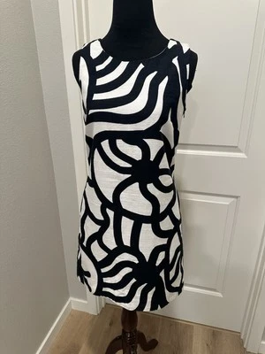 Vestido recto blanco y negro abstracto A Tribute to Marimekko H&M 6 Retro Lagenlook Foto 1 de 4