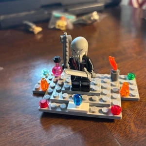 LEGO® Minifigure Space sp101 Space Police 3 Alien Skull Twin - Picture 1 of 3