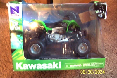 NewRay 1:12 Scale Diescast W/Plastic Kawasaki KFX 450R - NEW in Package - Image 1 of 3