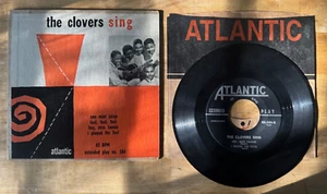 45 7" EP THE CLOVERS SING ONE MINT JULEP - Picture 1 of 2