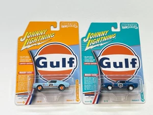 2025 JOHNNY LIGHTNING MUSCLE CARS U.S.A. GULF 1967 SHELBY GT500 GULF LOT OF 2 - Picture 1 of 11