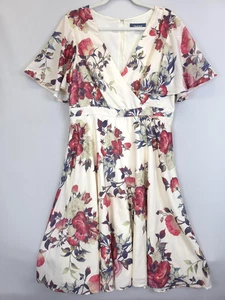 ModCloth Dress Womens XL Ivory Red Floral Flutter Sleeve Fit Flare V Neck Zip - Picture 1 of 12