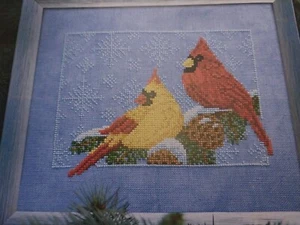 Cozy Cardinals Birds revista fuera de existencia patrón de punto de cruz (T) - Imagen 1 de 2