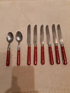 8 Piece Plastic Handle Flatware Silverware Red Gibson Retro Knifes & Spoons - Picture 1 of 7