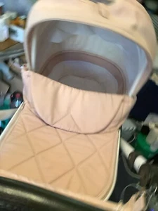 Venicci Pure Rose 2-1 Travel System. In Leatherette (Collection Only ) - Picture 1 of 12