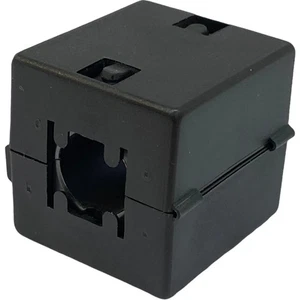 Black Ferrite Cable Clamp For RG213/U 33x32x30mm - Picture 1 of 3