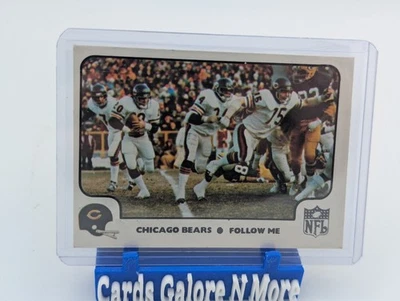 1977 Fleer Teams in Action Team (Follow Me) Chicago Bears Walter Payton #31 HOF - Image 1 of 2
