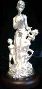 Silver 999/000 SPAIN Venus Aphrodite Statue W/ Cherubs Decor Silver Over Resin - Picture 1 of 9
