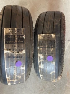2 Pcs Goodyear Flight Special II 5.00 x 5 Tire 10 Ply 301–018–420 New Old Stock - Bild 1 von 7