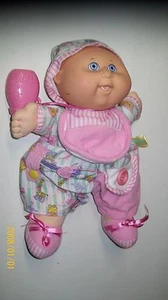 CABBAGE PATCH KID DOLL HASBRO BABY CRIB DOLL 01 - Picture 1 of 3