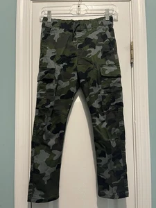 Cat&Jack Boys Camouflage Cargo Pull Up Waist Joggers Size 8 - Picture 1 of 2
