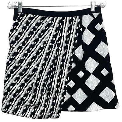 Peter Pilotto for Target Monochrome Faux Wrap Mini Skirt 8 Whimsigoth Geometric - Image 1 of 4