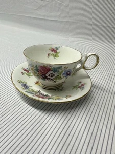 Vintage Delphine English Bone China Tea Cup and Saucer - Picture 1 of 6