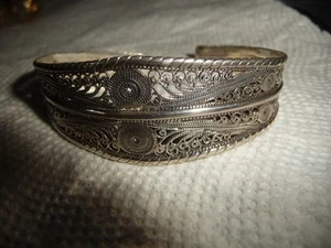 825 SILVER OPEN CUT FILIGREE  DESIGN  CUFF  BRACELET #29/17 - Picture 1 of 7