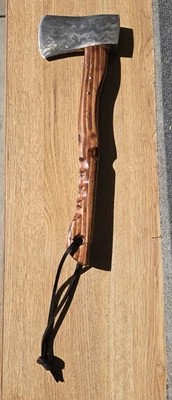 Hacha/hacha de campamento de acero Damasco - mango de 14" - cabeza Abt 2 lb - uso o exhibición Foto 1 de 4